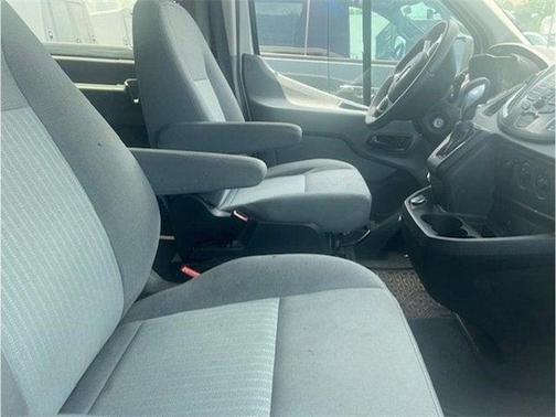 2018 Ford Transit-150 XLT