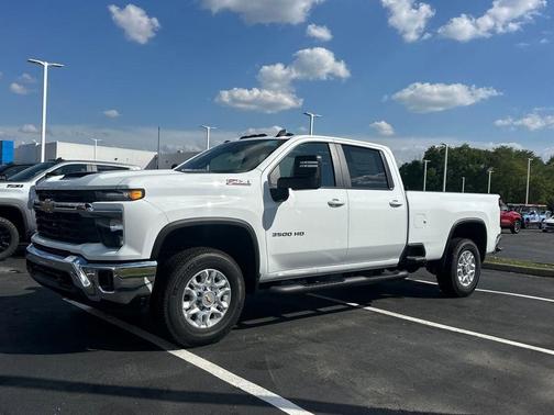 2026 Chevrolet Silverado 3500 LT