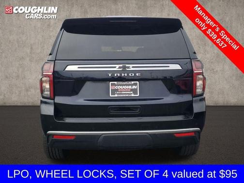 Midnight Blue Metallic 2023 Chevrolet Tahoe LS