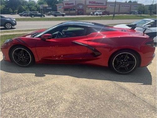 2022 Chevrolet Corvette Stingray w/2LT