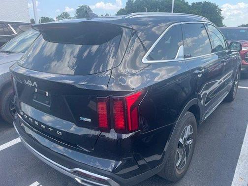 2022 Kia Sorento Hybrid S