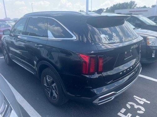 2022 Kia Sorento Hybrid S