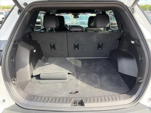 Summit White 2025 Chevrolet Equinox LT