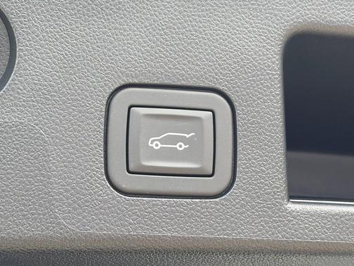 Summit White 2025 Chevrolet Equinox LT