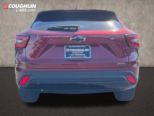 Crimson Metallic 2025 Chevrolet Trax 2RS