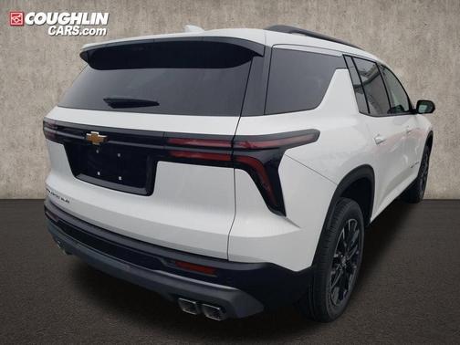 Summit White 2026 Chevrolet Traverse LT