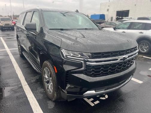 2024 Chevrolet Suburban LS