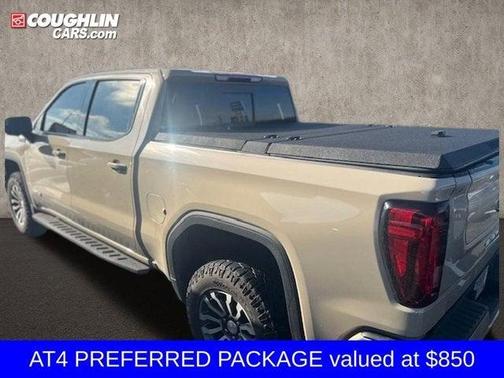 2022 GMC Sierra 1500 AT4