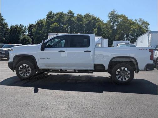 2026 Chevrolet Silverado 2500 Custom