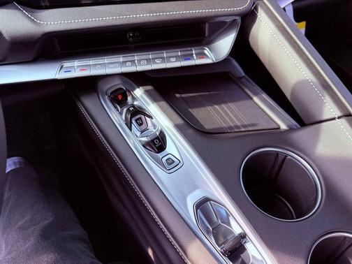 2026 Chevrolet Corvette Stingray w/1LT