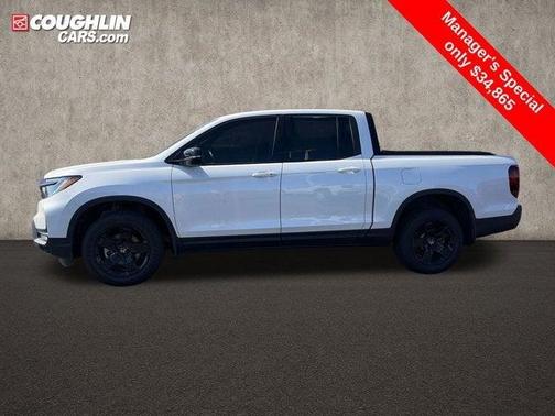 White 2024 Honda Ridgeline Black Edition