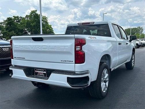 2025 Chevrolet Silverado 1500 Custom