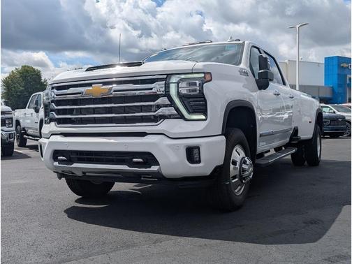 2025 Chevrolet Silverado 3500 High Country