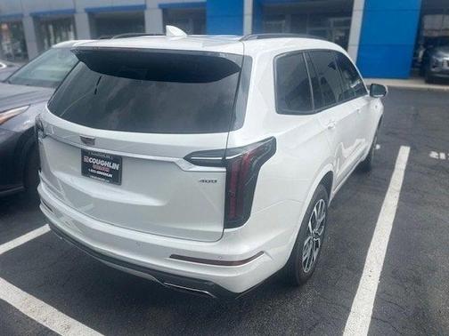 2023 Cadillac XT6 Sport AWD