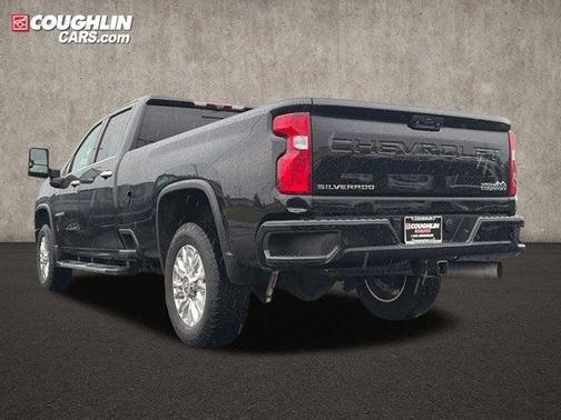 Black 2022 Chevrolet Silverado 3500 High Country