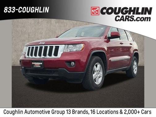 Deep Cherry Red Crystal Pearlcoat 2013 Jeep Grand Cherokee Laredo