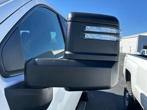 2025 Chevrolet Silverado 2500 Custom