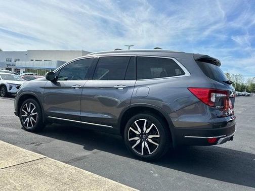 2019 Honda Pilot Touring 7-Passenger