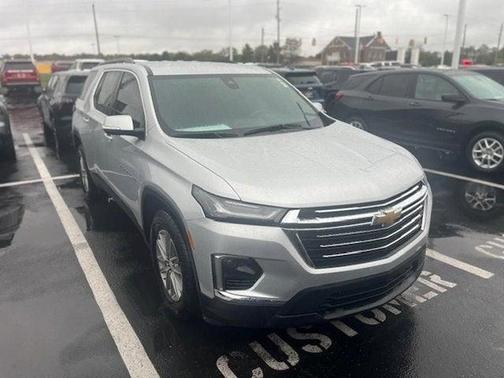 2020 Chevrolet Traverse LT Cloth