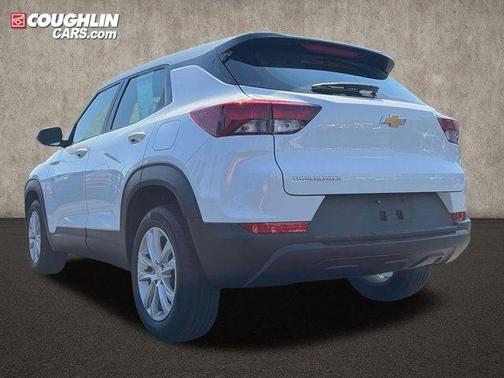 Summit White 2023 Chevrolet Trailblazer LS