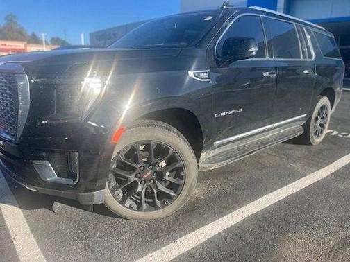 2022 GMC Yukon XL Denali
