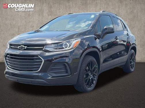Mosaic Black Metallic 2022 Chevrolet Trax LT