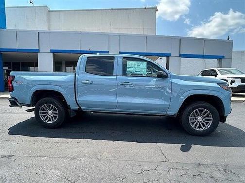 2025 Chevrolet Colorado LT