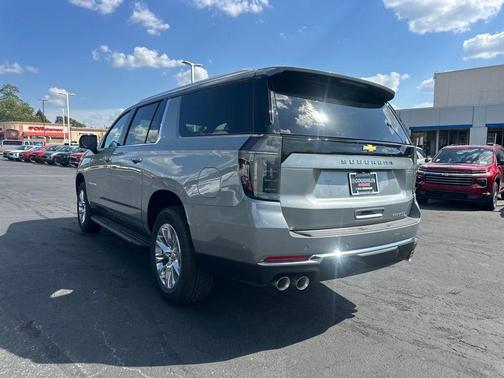 2025 Chevrolet Suburban Premier