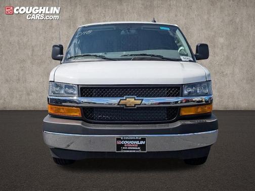 2025 Chevrolet Express 3500 Work Van