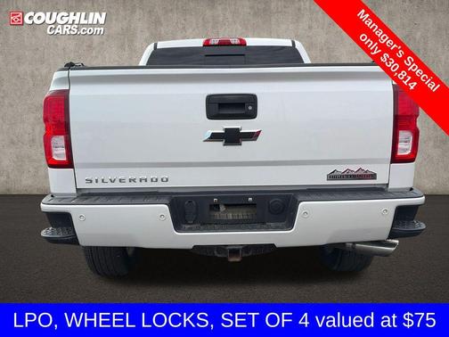 Iridescent Pearl Tricoat 2018 Chevrolet Silverado 1500 High Country