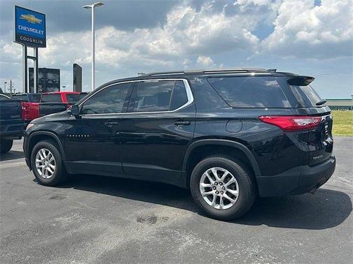 2021 Chevrolet Traverse LT Cloth