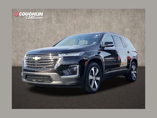 2022 Chevrolet Traverse LT Leather