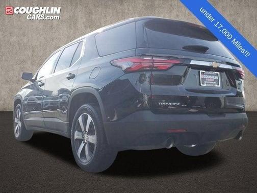 2022 Chevrolet Traverse LT Leather