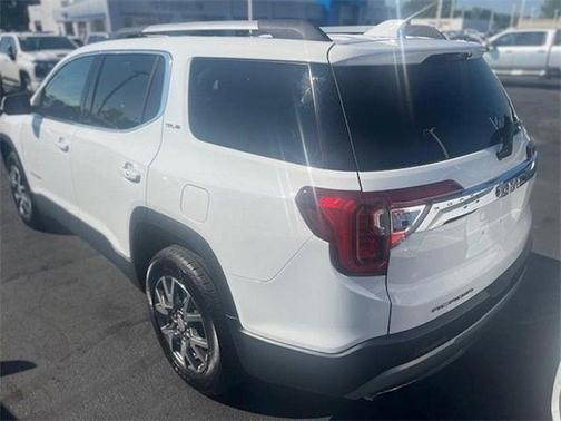 2022 GMC Acadia SLE