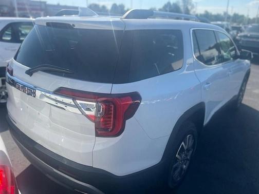 2022 GMC Acadia SLE