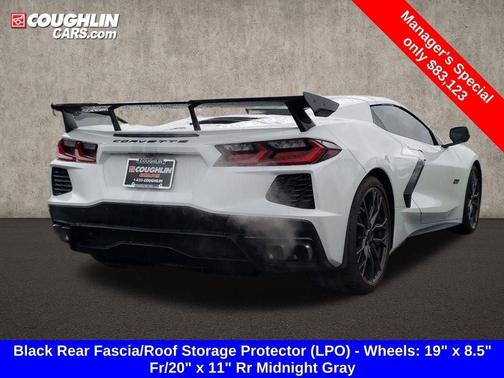 White Pearl Metallic 2023 Chevrolet Corvette Stingray w/3LT