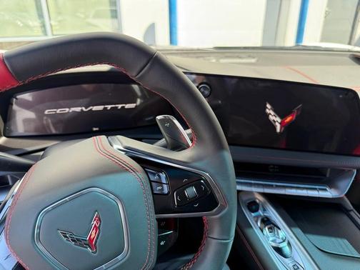 2026 Chevrolet Corvette Stingray w/1LT