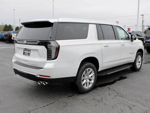 2025 Chevrolet Suburban Premier