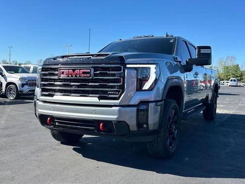 2024 GMC Sierra 3500 AT4