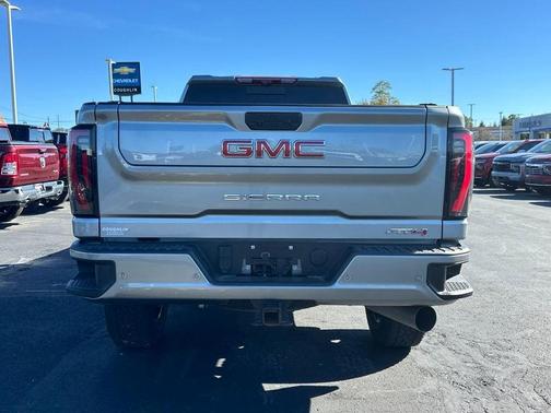 2024 GMC Sierra 3500 AT4