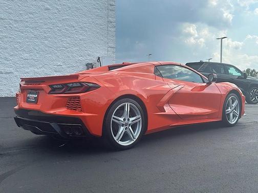 2025 Chevrolet Corvette Stingray w/2LT