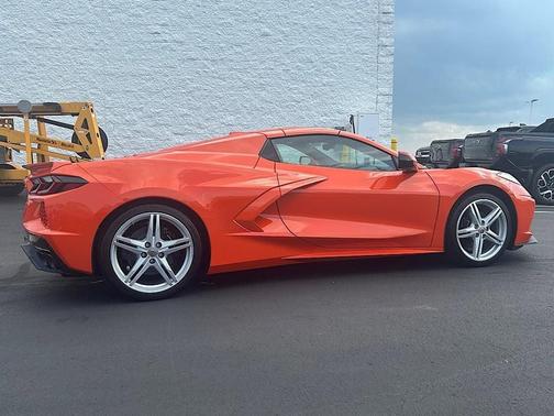 2025 Chevrolet Corvette Stingray w/2LT
