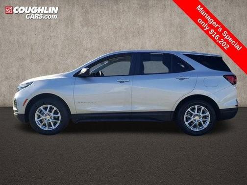 2022 Chevrolet Equinox LS