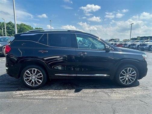 2022 GMC Terrain Denali