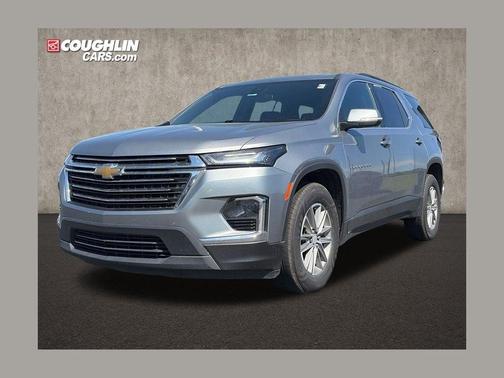 Sterling Gray Metallic 2024 Chevrolet Traverse Limited LT Cloth