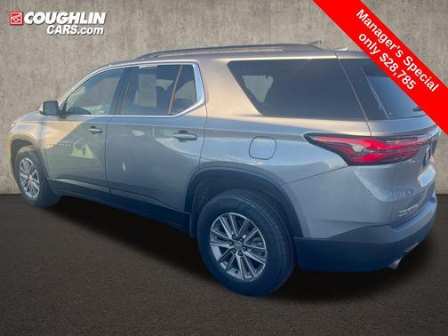 Sterling Gray Metallic 2024 Chevrolet Traverse Limited LT Cloth