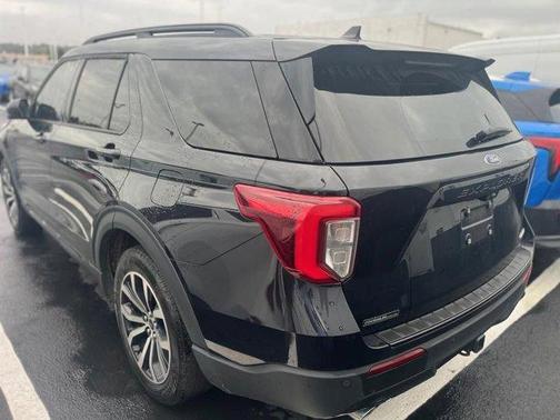 2022 Ford Explorer ST-Line