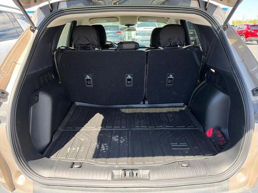 Desert Gold Metallic 2020 Ford Escape SE
