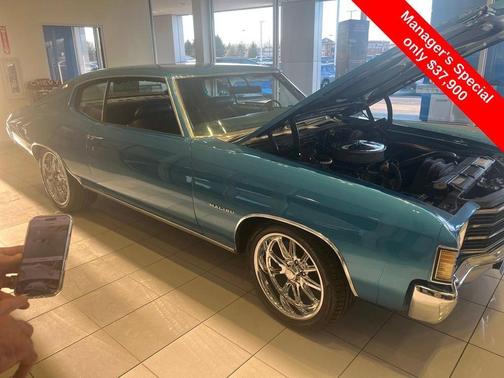 Blue 1972 Chevrolet Chevelle