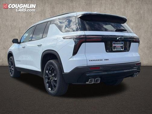 Summit White 2026 Chevrolet Traverse LT